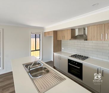 EASY MODERN LIVING - Photo 4