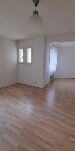Location Appartement 2 pièces 57m² LILLE 59000 - Photo 1