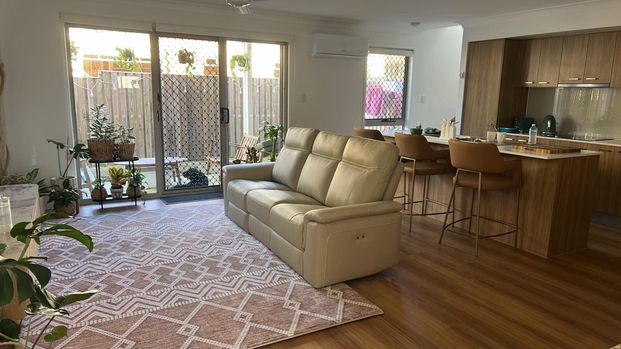 Arana Hills - Photo 1