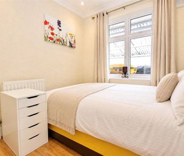 2 bedroom bungalow to rent - Photo 3