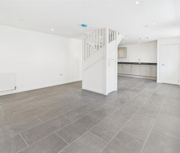 1 bedroom detached house to rent - Photo 5