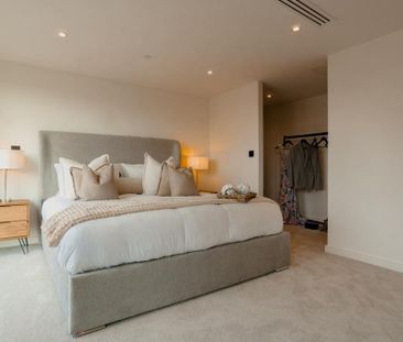 5 bedroom semi-detached house to rent - Photo 1