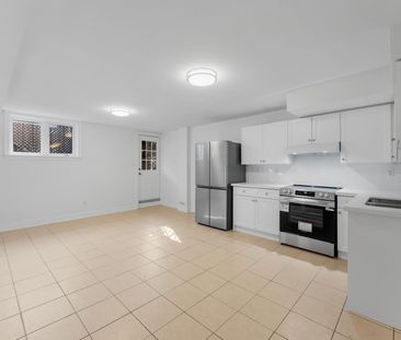 For Lease - 26 Algarve Crescent Unit# Basement, Toronto, Ontario - Photo 6