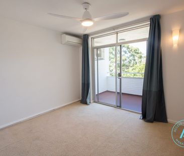 Apartment For Rent in West Leederville - Photo 2