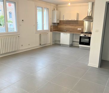 Location Appartement 3 pièces 54m² ST UZE 26240 - Photo 2