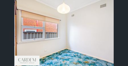 Charming Residence New To The Rental Market !! - Photo 4