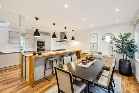 3 bedroom terraced house to rent - Photo 3