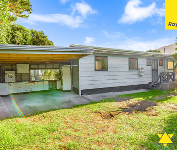 276 Bethells Road, Bethells Beach - Photo 5