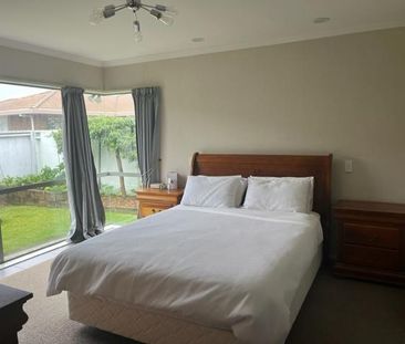 Family Affair Fixed Term Only - Photo 5