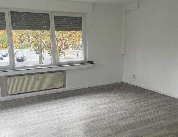 Schöne 2-Zimmer-Wohnung in Top-Lage von Neuss-Reuschenberg - Photo 1