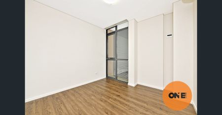 #NEAR NEW 1 BED #3MINS TO AUBURN STATION & SHOPPING CENTER - Photo 4