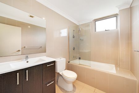 63/35-37 Darcy Road WESTMEAD - Photo 3