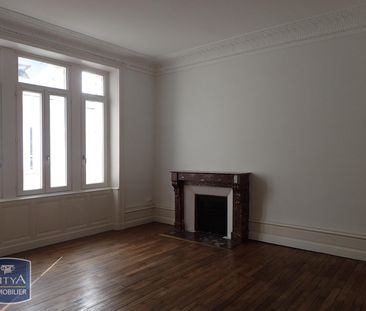 Location Appartement 4 pièces 95m² CHATEAUROUX 36000 - Photo 2