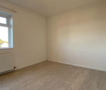 5 The Grove, Holywood, BT18 9PJ - Photo 1