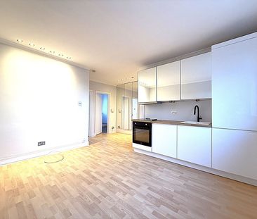 2 bedroom top floor flat, Fernhead Road, London, W9 3ET - Photo 4