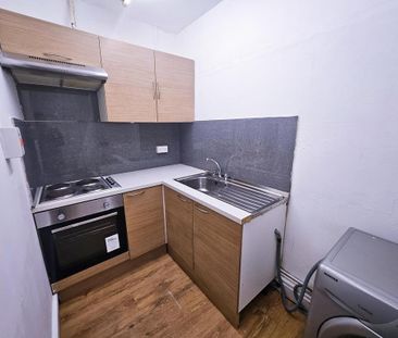 2 bedroom apartment to rent - Photo 2