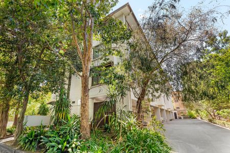 1/14 Tivoli Road, South Yarra VIC 3141 - Photo 5