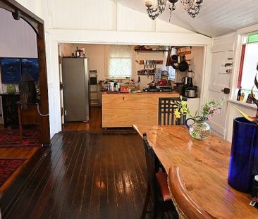 North Booval - Photo 3