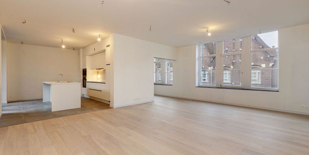 Appartement te huur in Ieper voor € 825 met 2 slaapkamers - Foto 1