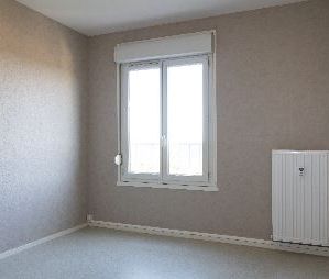 Appartement – Type 2 – 52m² – 306.09 € – LE BLANC - Photo 2