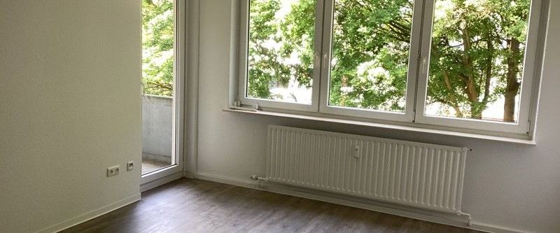 Gut geschnittene 3-Zimmer-Wohnung in grüner Wohnlage - Foto 1
