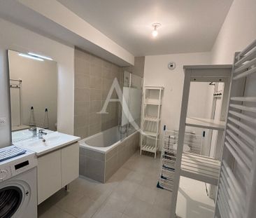 Location Appartement 4 pièces 80m² - Photo 6