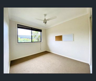 Spacious Villa in Old Bar - Photo 4