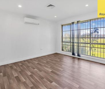 WELL MAINTAINED FAMILY HOME!!! - Photo 1