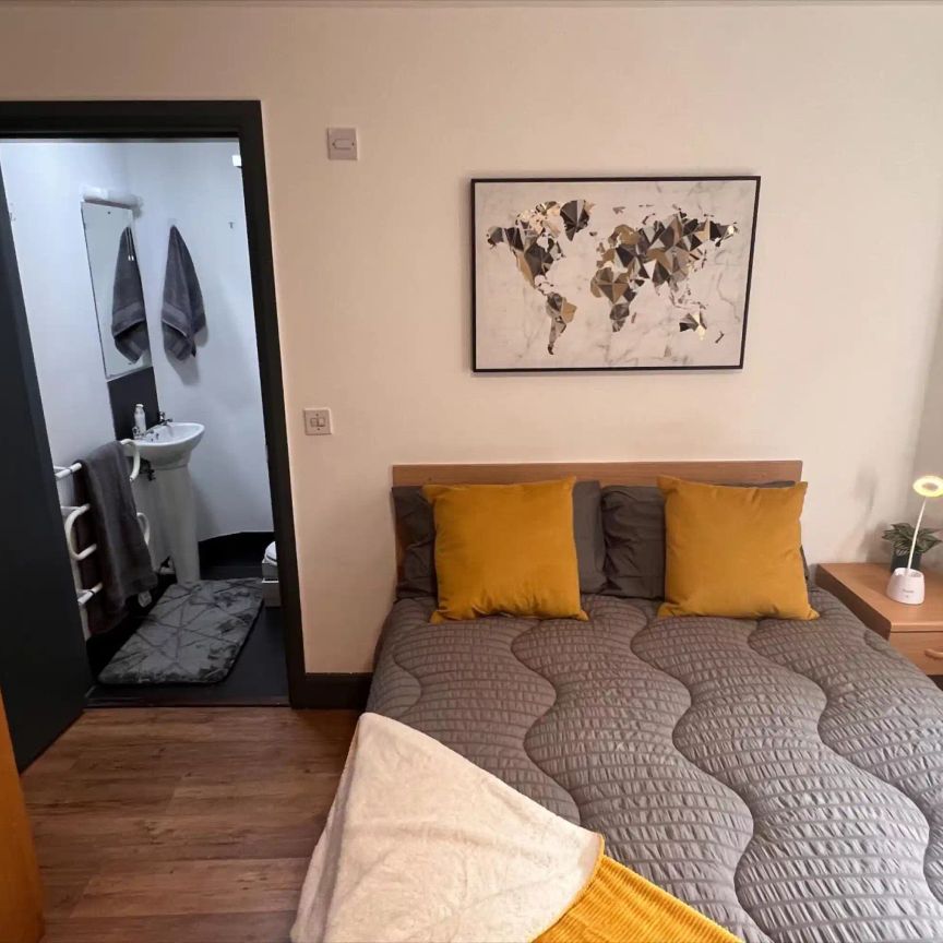 Deluxe En-suite Second Floor - Photo 1