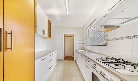 SPACIOUS FOUR BEDROOM HOME IN THE HEART OF CLAYTON- - Photo 2