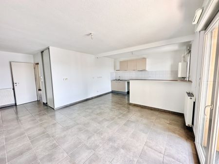 Location Appartement 3 pièces 64m² TOULOUSE 31200 - Photo 3