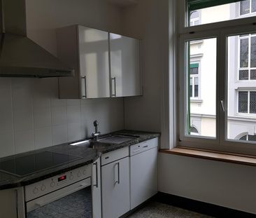 riesige herrschaftliche 3½-ZR Stadt-Wohnung mit Balkon und Garten - Foto 3
