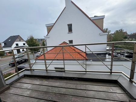 Energiezuinig en centraal gelegen 2-slaapkamerappartement met garage - Photo 5