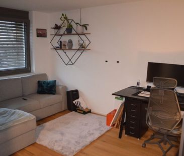 Schöne 2-Zimmerwohnung mit großem Balkon im Bäumle zu vermieten (ab... - Photo 2