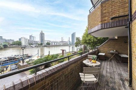 Groveside Court, Lombard Road, London, SW11 - Photo 4