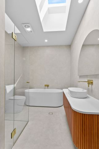 Stunning New Executive Townhouse - Photo 5