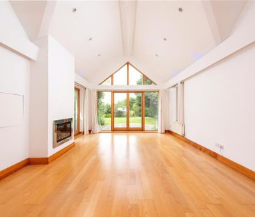 5 bedroom detached house to rent - Photo 1