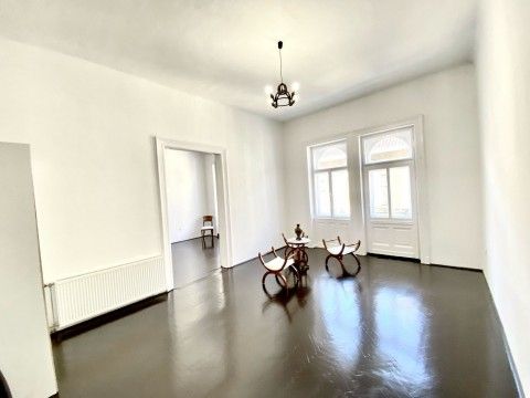 Apartment for rent in the VI. district. - Kmety György street - Fotó 1