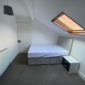 Room 4, Derby, DE1 - Photo 2