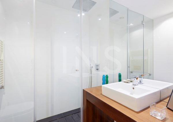 Apartamento T5 em Lisboa