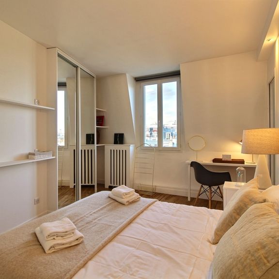 APPART. 1 CHAMBRE – 75008 - Photo 1