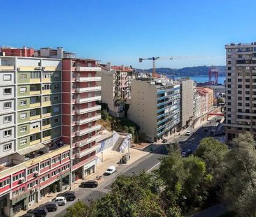 Avenida Infante Santo, Lisbon, Lisbon 1350-179 - Photo 4