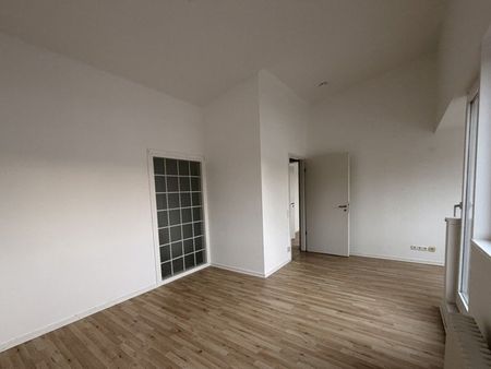 Unrenovierte Dachgeschosswohnung sucht Nachmieter - Photo 5