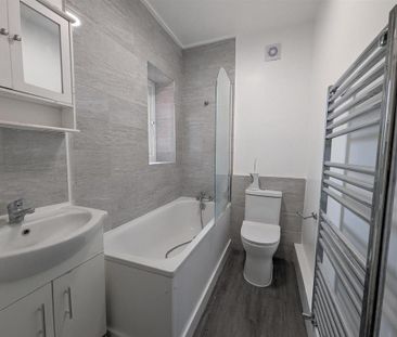 2 bedroom house to rent - Photo 3