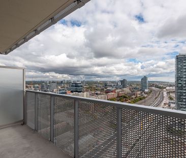 For Lease - 20 Richardson Street Unit# 2702, Toronto, Ontario - Photo 5