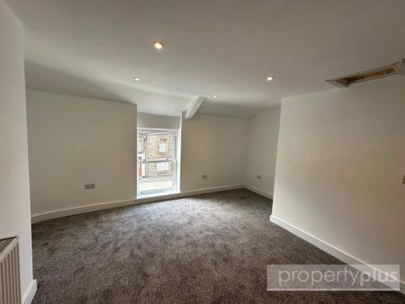 2 bedroom terraced house to rent - Photo 4