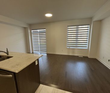 For Lease - 111 Hilts Drive, Richmond Hill, Ontario - Photo 6