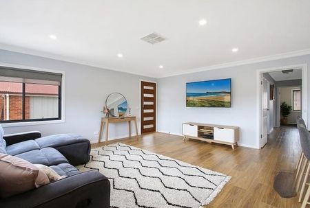 Charming & Modern Family Home with Scenic Views - Photo 2