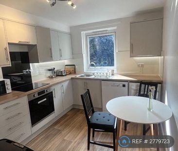 1 bedroom in a flat share to rent - Photo 6