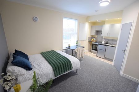 157 Carholme Road - Studio 3 - Photo 2